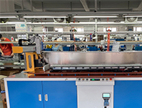 TFT-2031B 全自動(dòng)落地式雙頭螺絲機